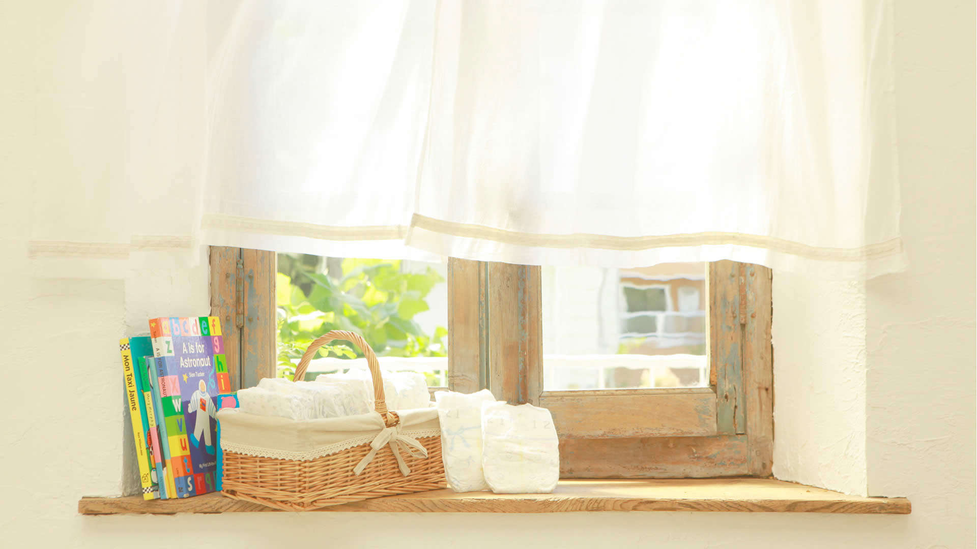 Giỏ đựng tã Moony - pc