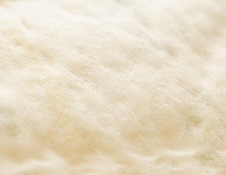 Ph&iacute;a b&ecirc;n ngo&agrave;i bỉm Moony size S